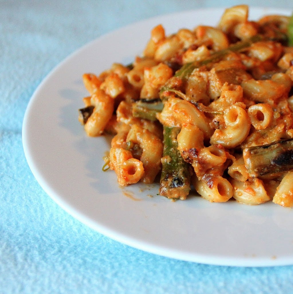 A simple and quick fun meal! Red pepper alfredo sauce made using either cashews or silken tofu, with some spices and veggies. Vegan Recipe. #veganricha #vegan