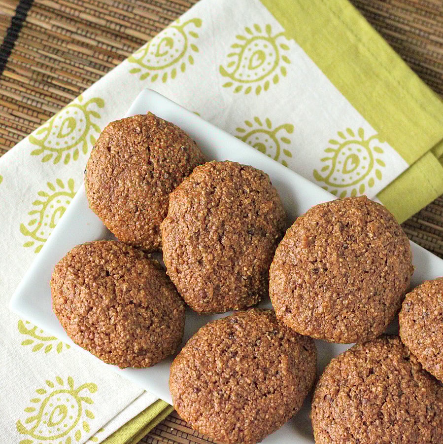 Chocolate Quinoa Oat Muffin Top cookies. Vegan Chocolate Quinoa Oat Muffin Top cookies.