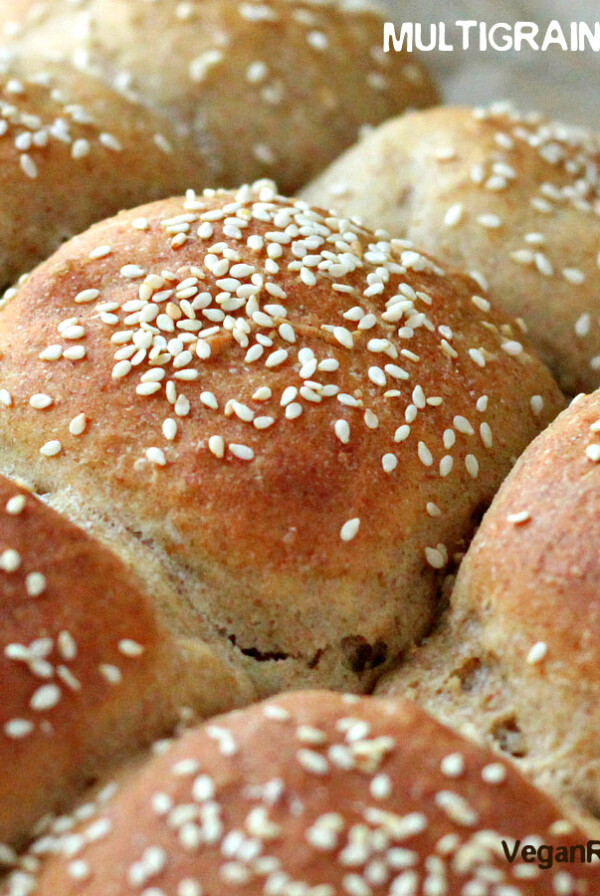 Multigrain Buns / rolls with Spelt Rye Kamut Sorghum Barley. vegan burger buns or dinner rolls. soy-free recipe
