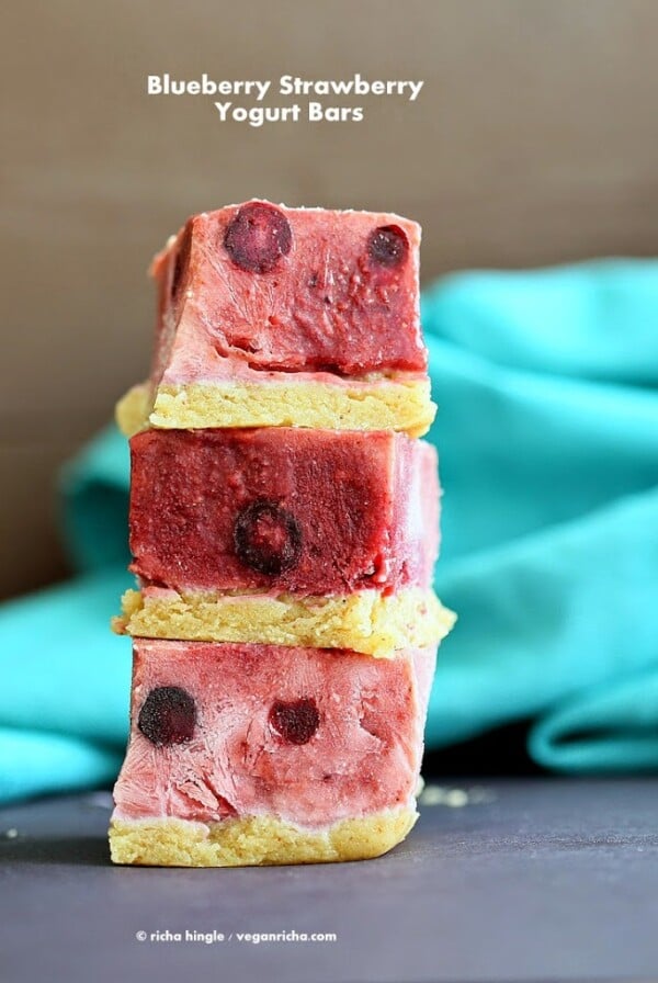 Blueberry Strawberry Frozen Yogurt Bars. Vegan Gluten-free Recipe #glutenfree #veganricha #vegan