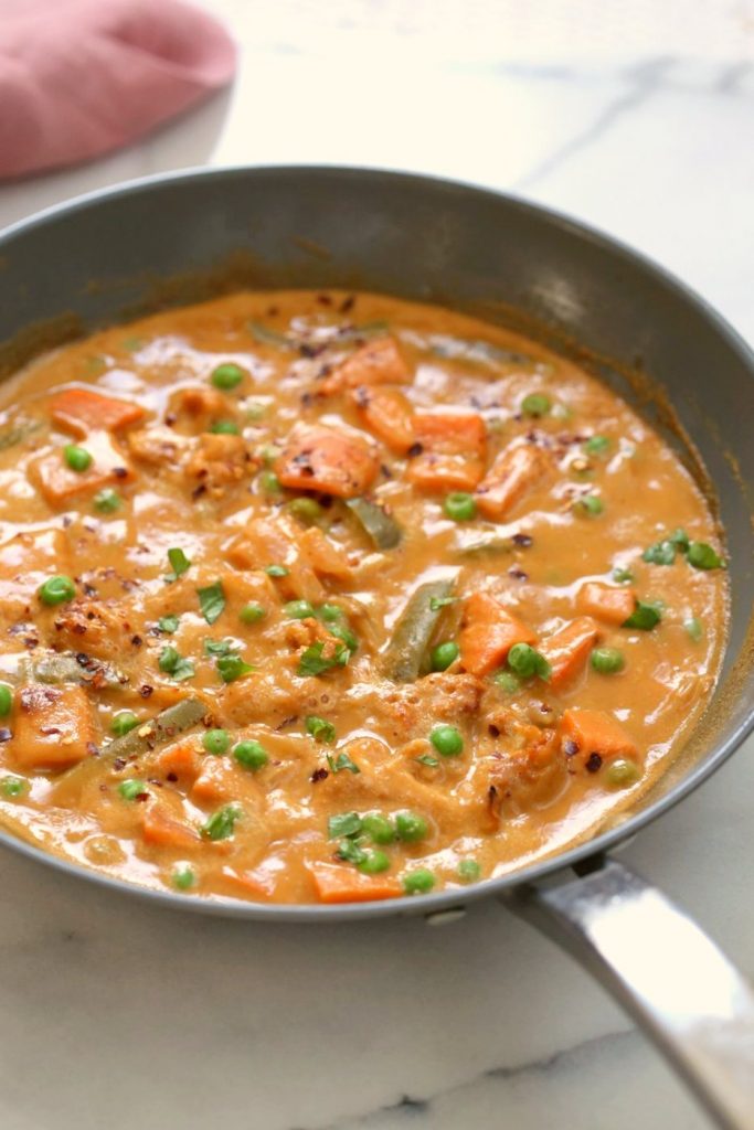 Peanut Butter Sweet Potato Curry with Veggies and Peas - 1 Pot 30 Mins