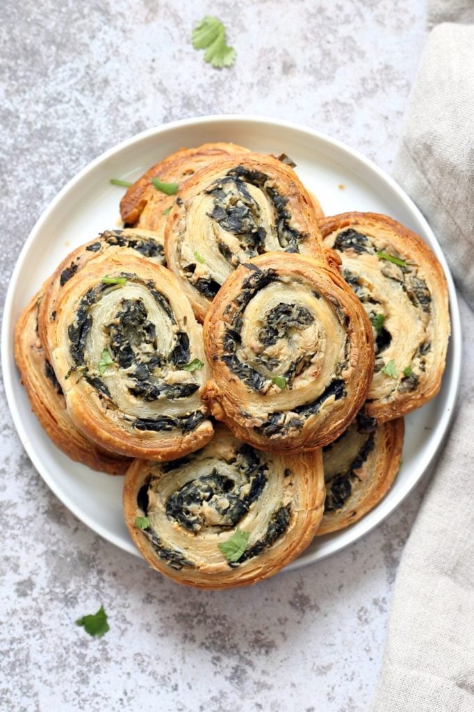 Vegan Spinach Pinwheels with Cream Cheese Vegan Richa