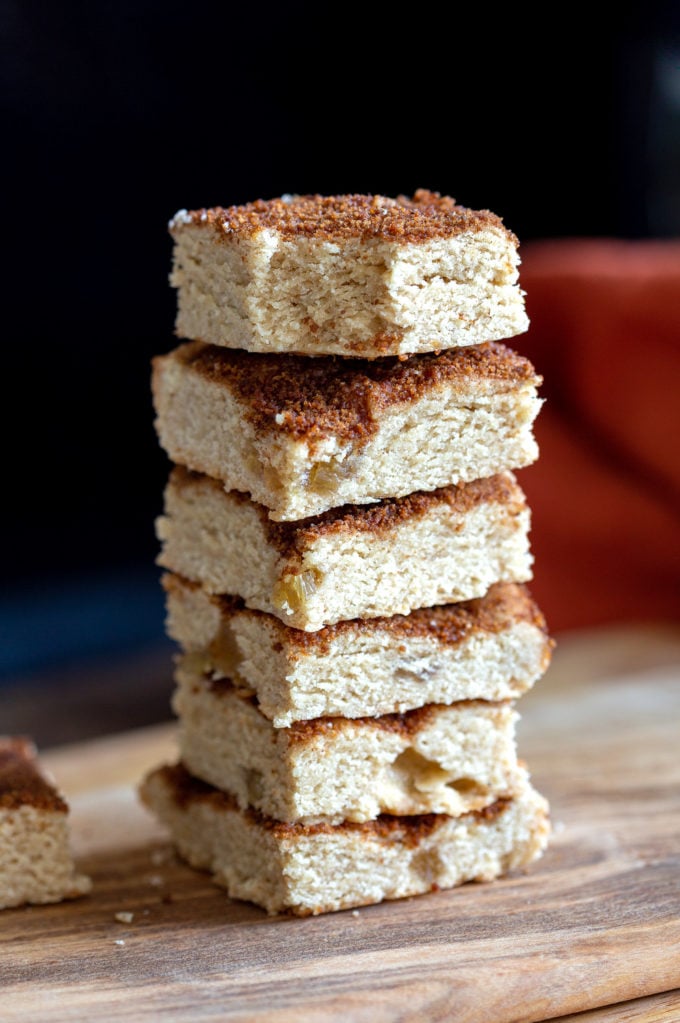 These Vegan Snickerdoodle Bars need 1 Bowl and 30 mins. Easy Snickerdoodle cookie bars short bread like, cinnamony and delicious. Glutenfree option. #vegan #recipe #snickerdoodlebars #veganRicha