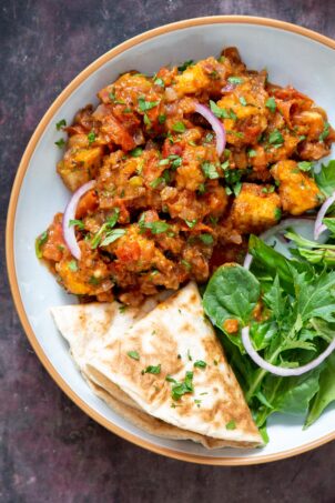 Vegan Khada Masala Murg Curry