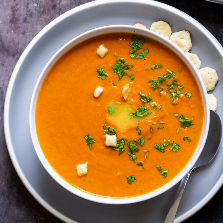 Roasted Tomato Soup - Vegan Richa
