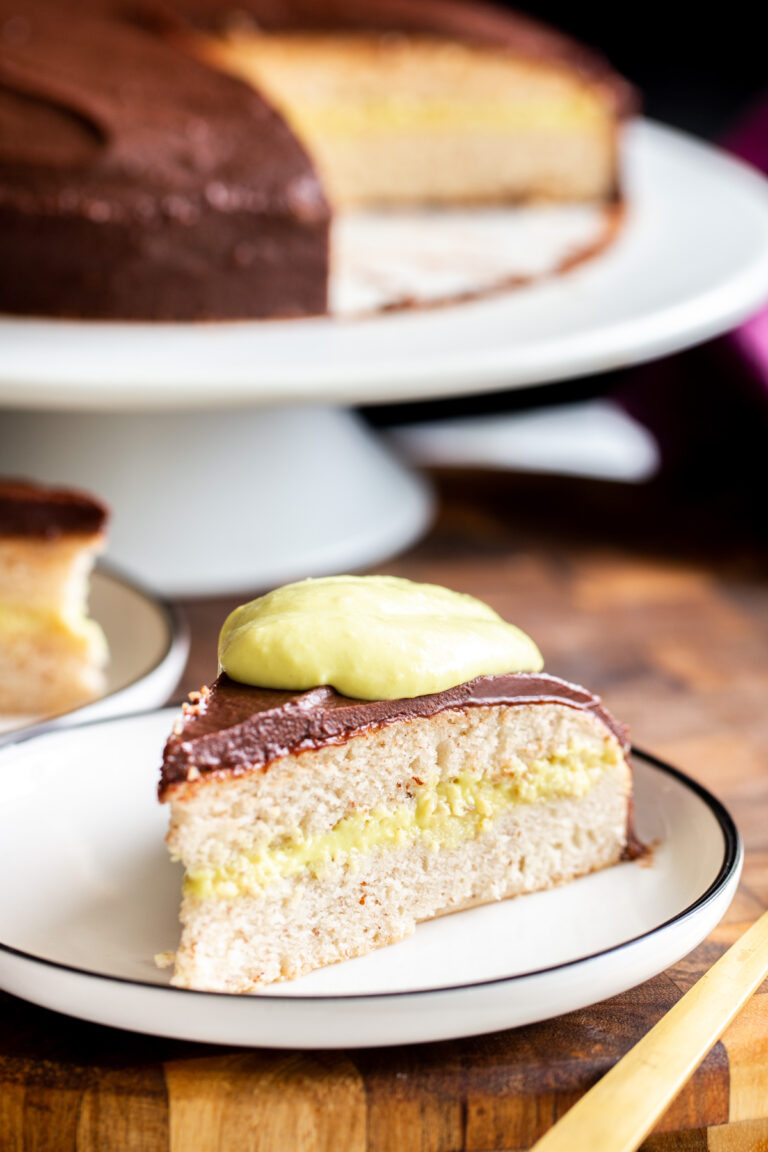 Vegan Boston Cream Pie Cake vegan-boston-cream-pie-cake