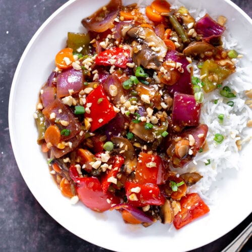 Vegetables in hot garlic sauce Karinokada