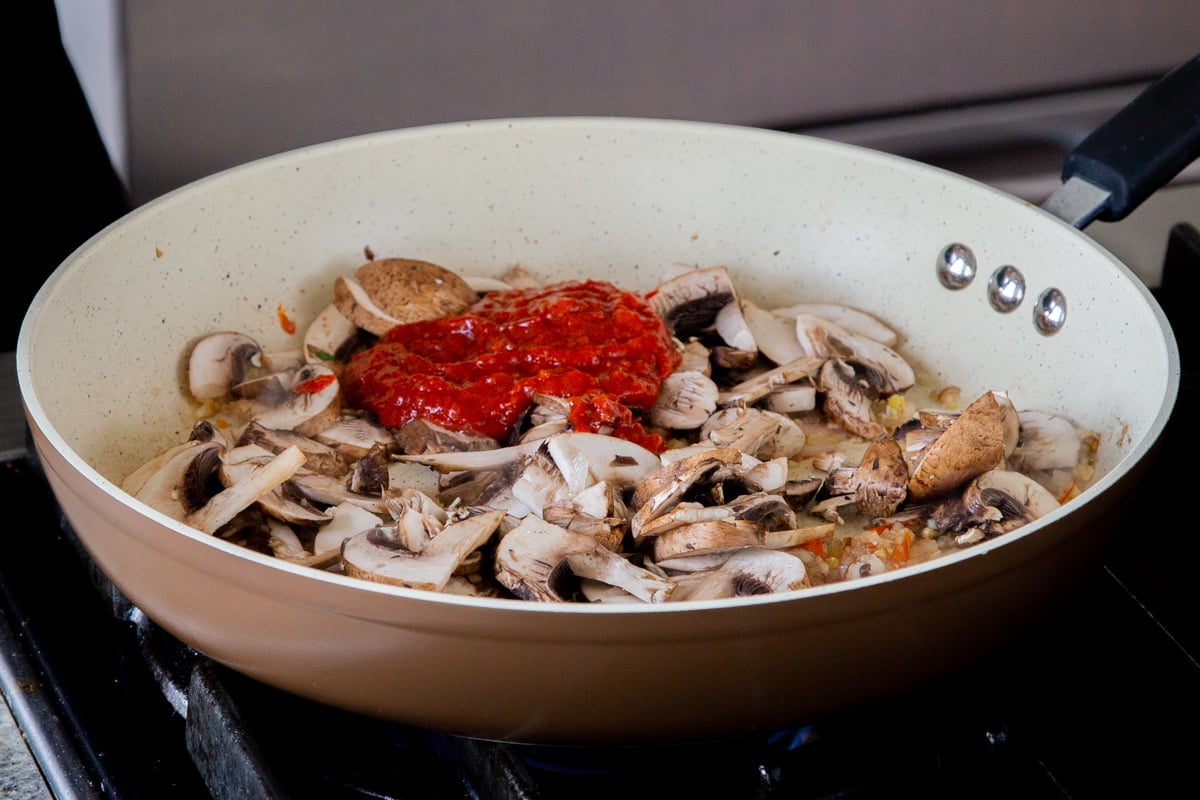 Harissa Pasta 1 Skillet - Vegan Richa