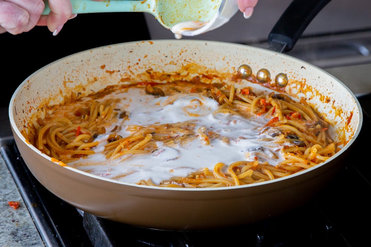 Harissa Pasta 1 Skillet - Vegan Richa