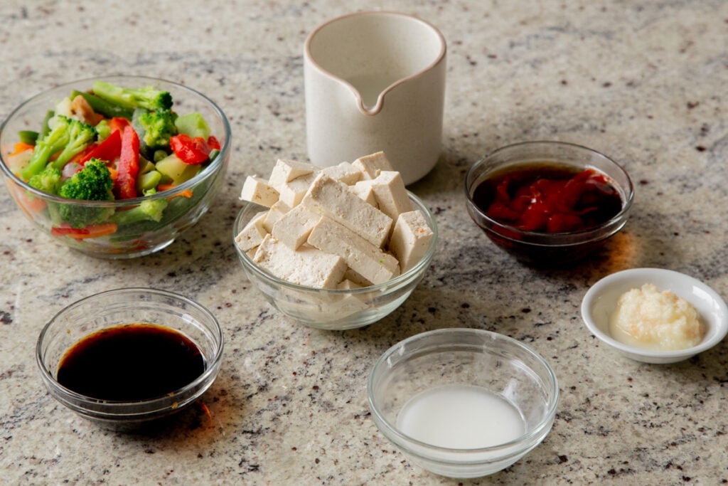 Tofu Stir Fry with Gochujang Sauce