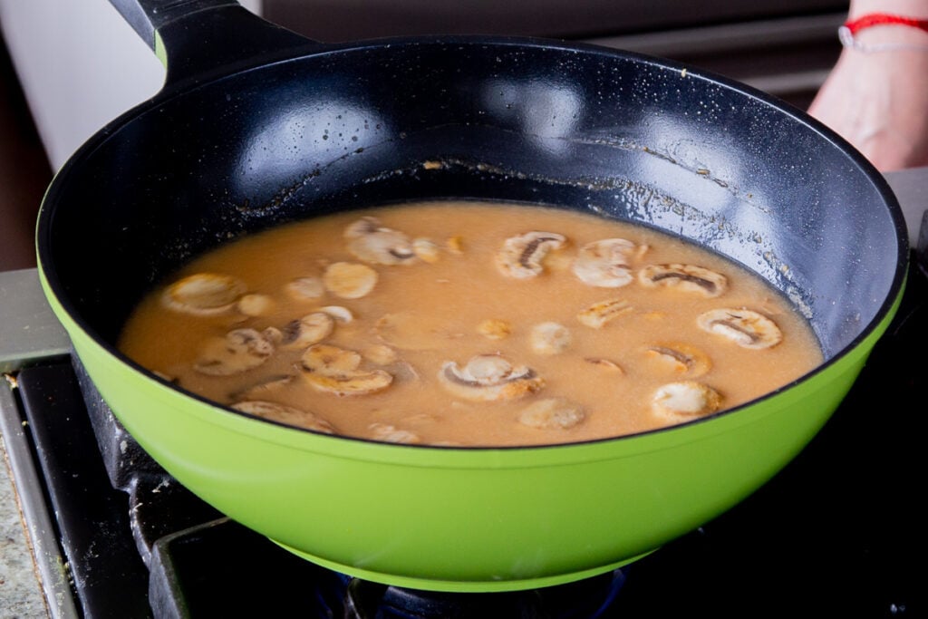 Spicy Peanut Butter Ramen