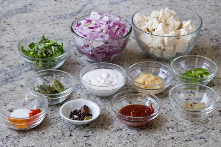 Tofu Pepper Fry (South Indian onion black pepper curry)