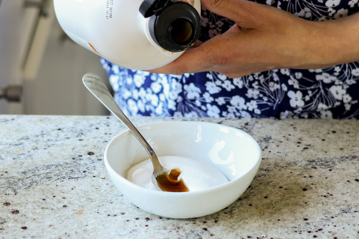 making the yogurt drizzle