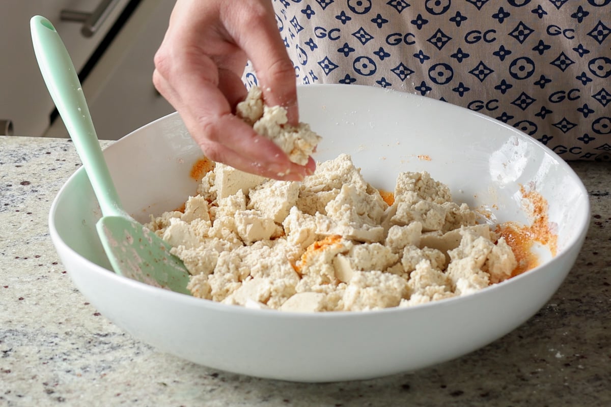 adding tofu to the batter