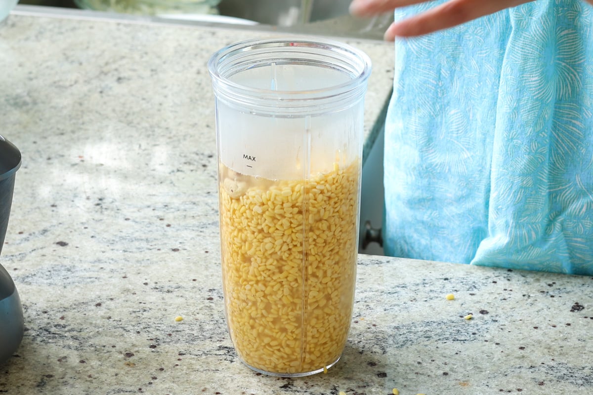 soaked split mung beans in the blender