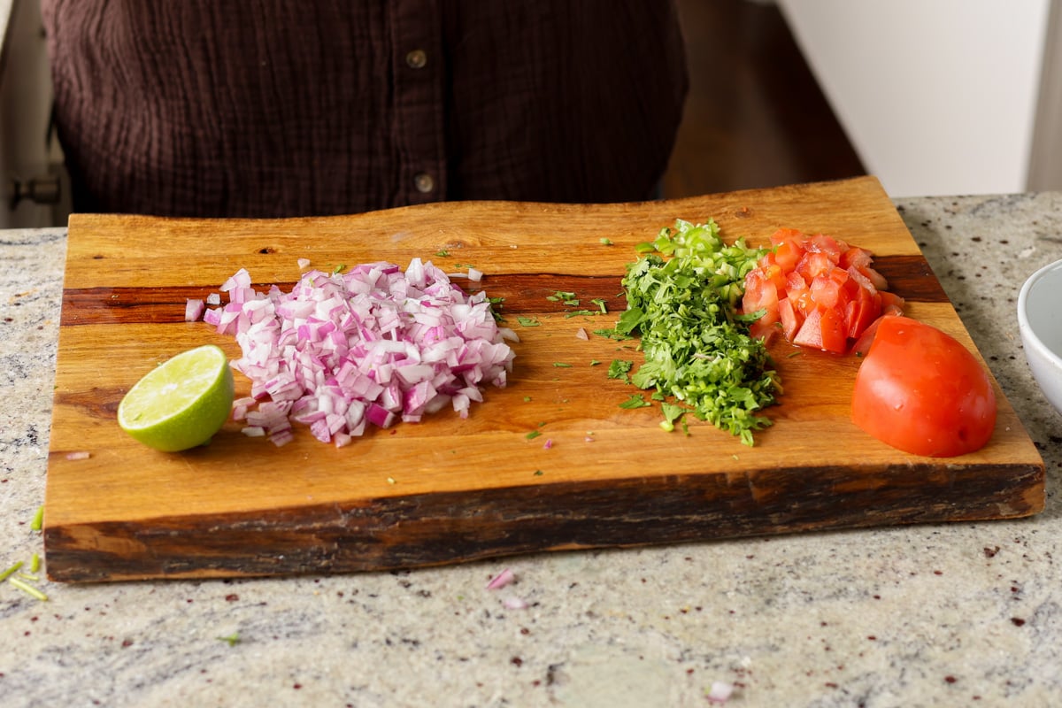 pico de Gallo ingredients on the cutting board