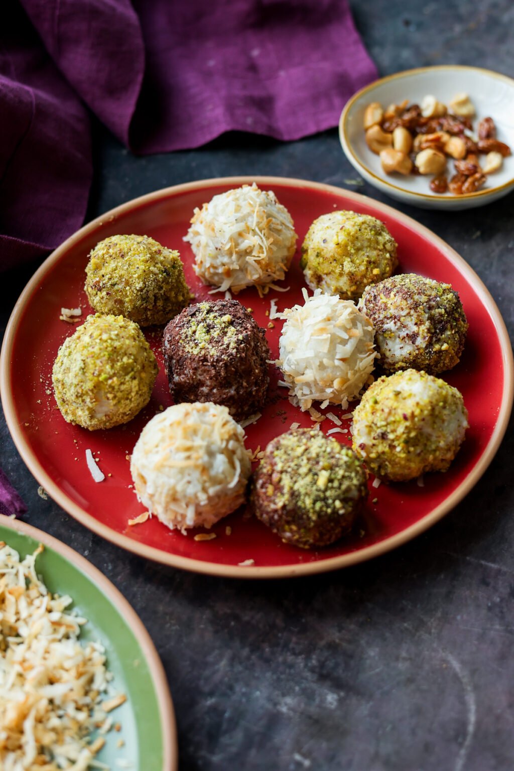 Kheer Ladoo (Indian Rice Pudding Truffles)
