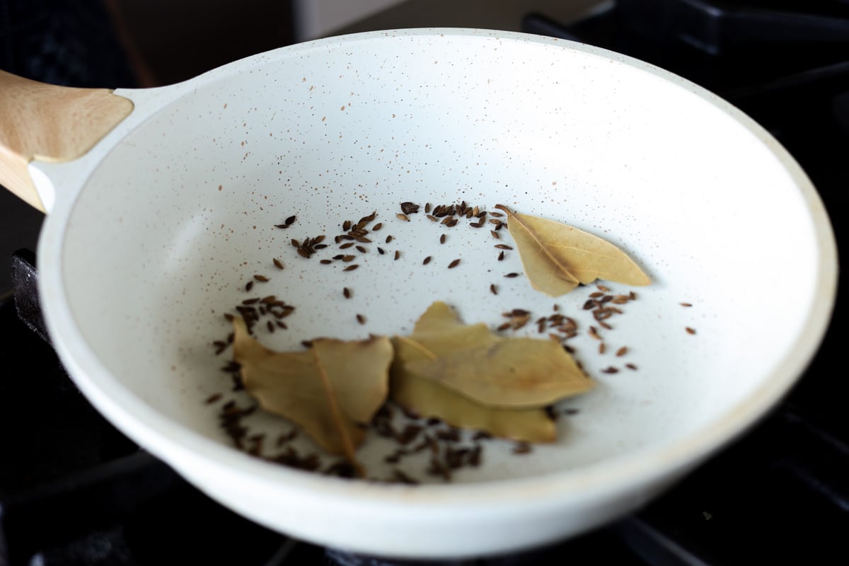 toasting the whole spices
