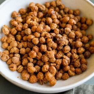 crispy chickpeas in the bowl after baking