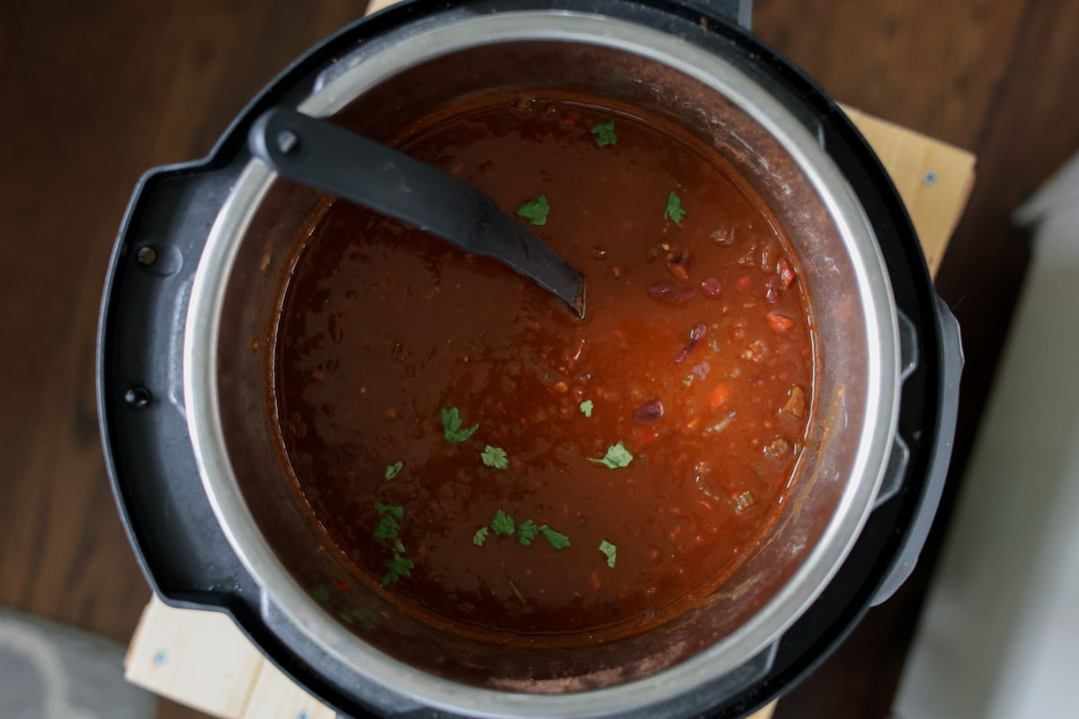 kidney bean chili in the Instant Pot after cooking