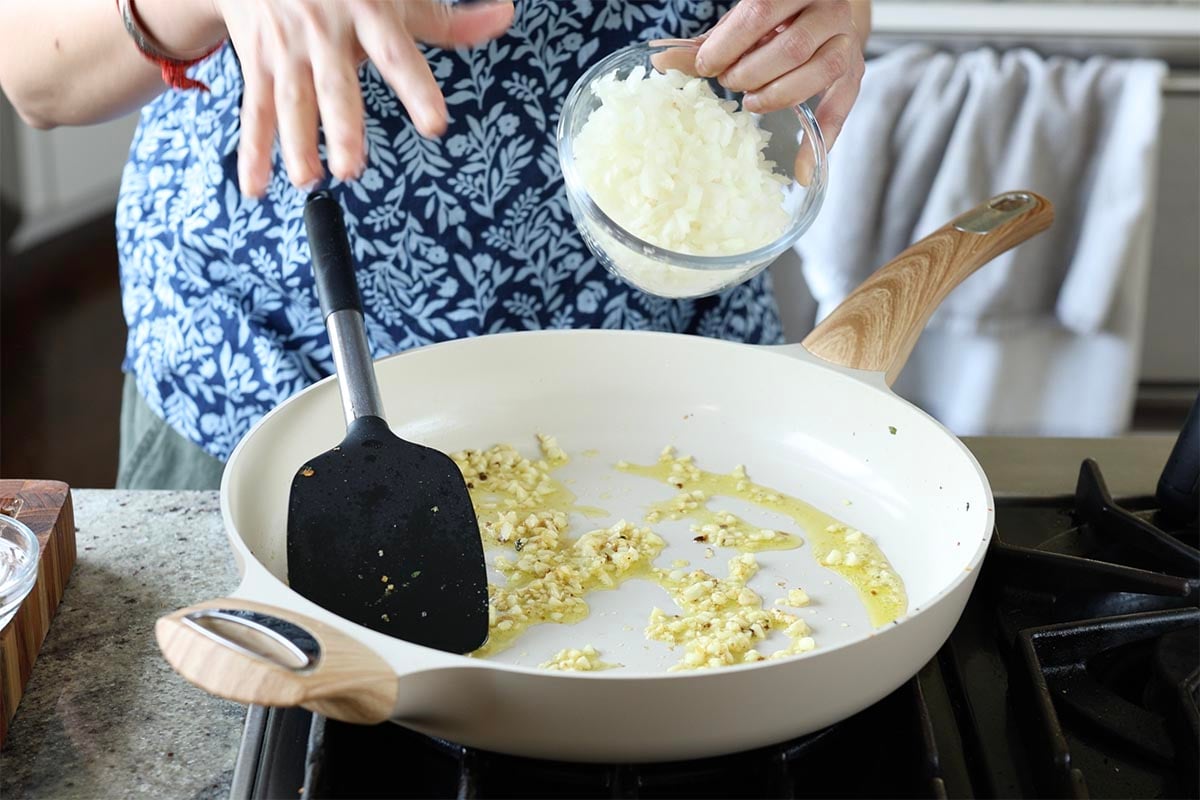 garlic in the pan after cooking